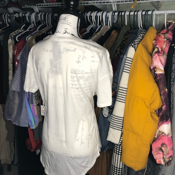 Graphic Tee - Picture 4 of 4